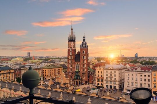 5-Day Lesser Poland and Krakow Sightseeing Tour with Rafting