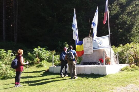 One day Hiking in Bucegi Natural Park-Private day tour from Brasov