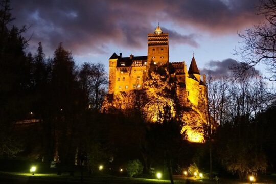 Discover Romania Travels - 12h tour Bucharest-Dracula Castle, Peles,Brasov