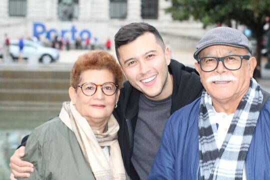 Private Family Walking Tour at the Historic Center of Porto