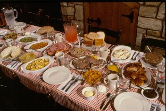 Meal in an Amish Home Experience