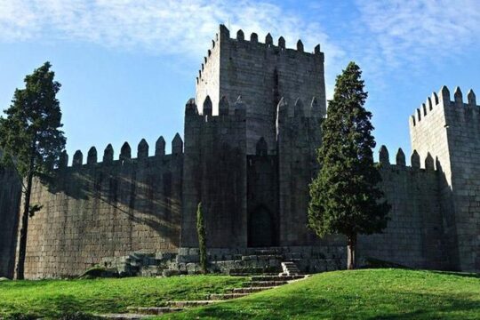 Private tour to Guimarães and Braga