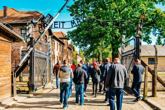 Full-Day Auschwitz-Birkenau and Oskar Schindler Factory Tour from Krakow