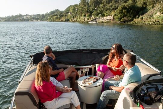 Private Boat Tour Douro Historic Center and Sunset in Porto