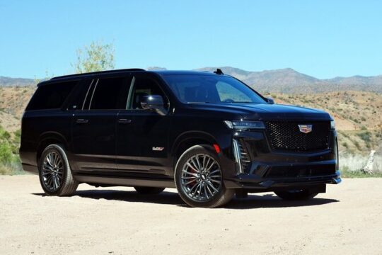 Arrival Transfer: Airport LAS to Las Vegas by Luxury SUV