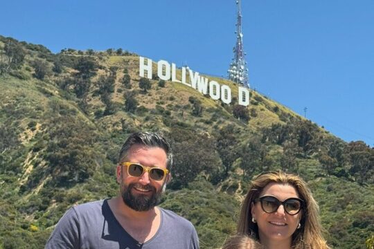 3.5 Hour Private Tour at Hollywood and Beverly Hills