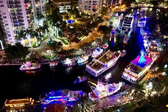 Sea Rocket Nighttime Holiday Intracoastal Cruise